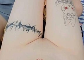 Сестра обнаружила финал и гениталии старшего брата
