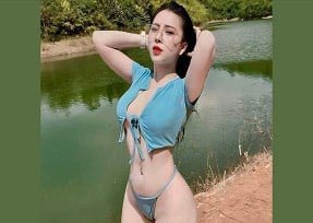 Когда родителей больше не дома, брата больше соблазнил свою сестру.